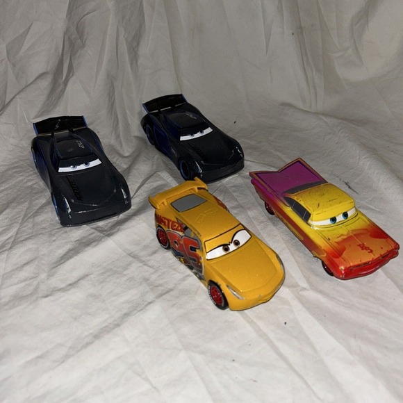 Disney Pixar‎ Cars 1:43 Diecast Lot Ramone, Jackson Storm, Cruz Ramirez D4 - Picture 1 of 4